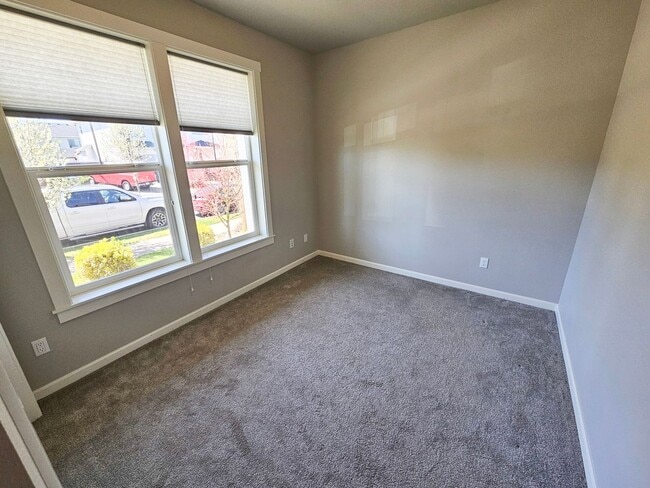 Photo - 1400 Dahlia St