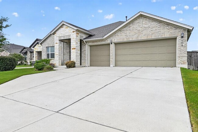 Photo - 104 Joseph Hawkins Ln