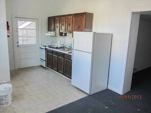 Kitchen - Guardian Apartments