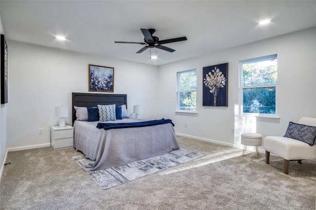 Photo - 5812 Waltham Ave