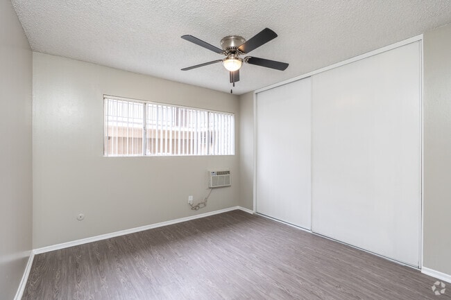 2BR, 2BA - 1,050SF - Second Bedroom