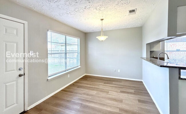 Photo - 20021 Cottonglade Ln