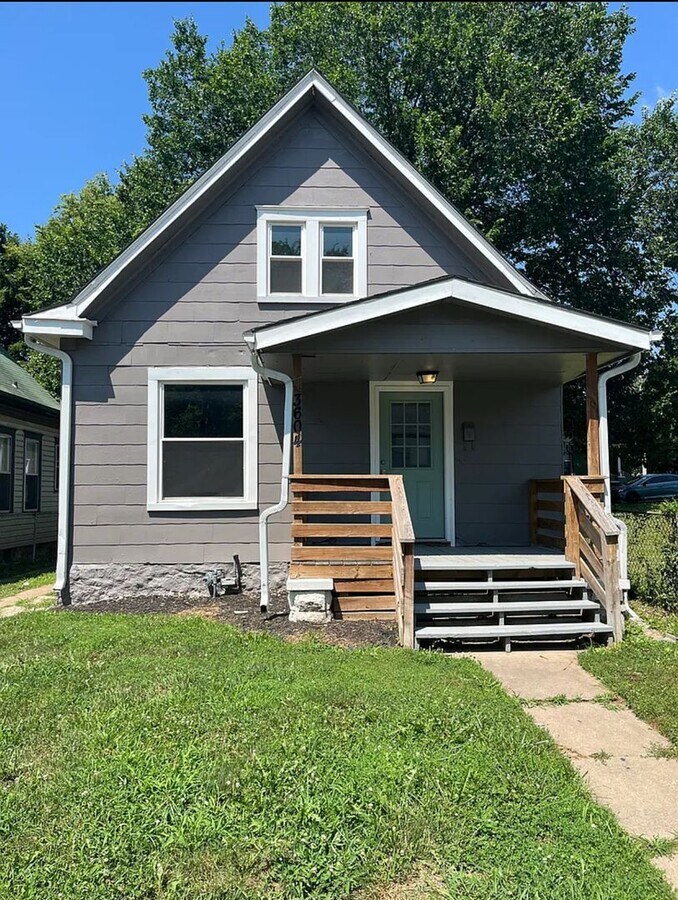 Photo - 3604 Highland Ave House