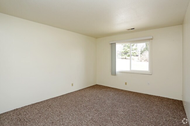 3HAB, 2BA - 1,350 ft² - Habitación