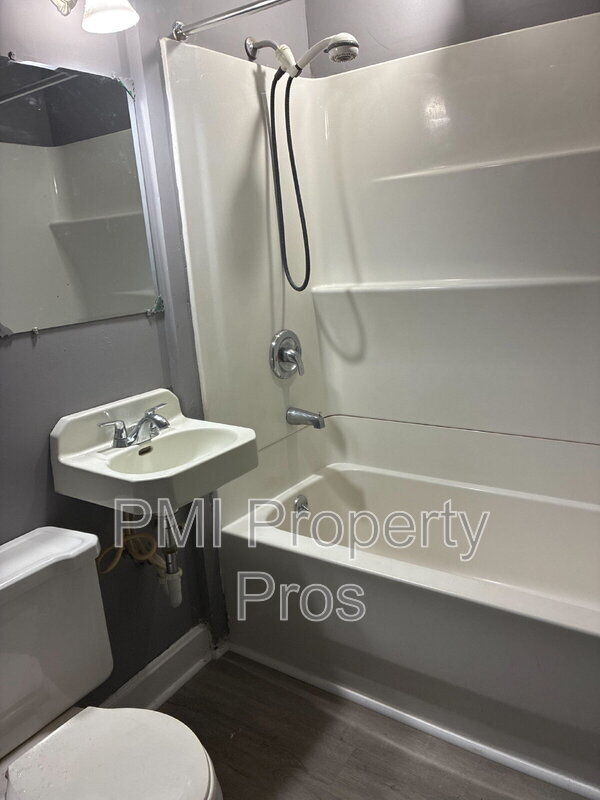 Photo - 1562 S 7th St Unit Lower front