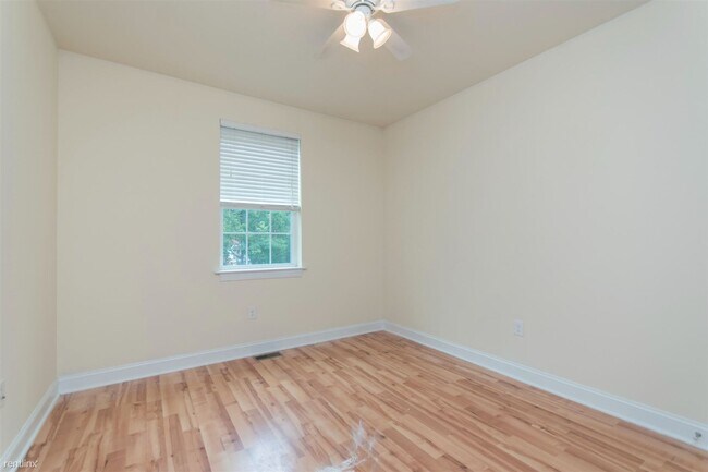 Photo - 4 br, 3 bath Triplex - 1921 N 7TH ST Unit 101 Unit 101