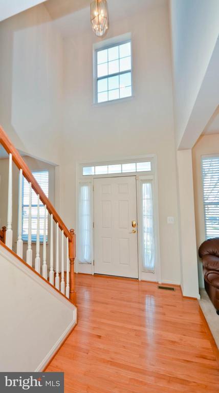 Building Photo - 15308 Commitment Ct