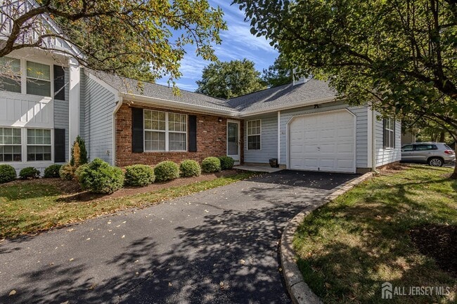 Building Photo - 412 Hawkshead Way