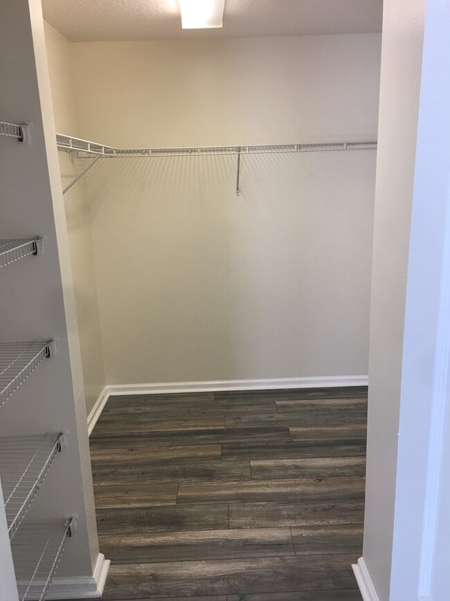 Photo - 123 Carmelite Ave NW