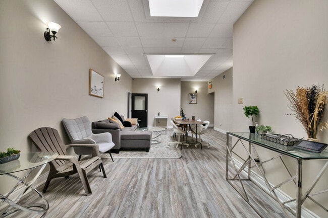 Photo - Private Room for Rent! Unit 37