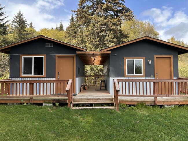 Building Photo - 1410 E St