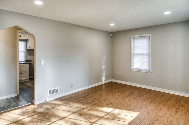 Photo - Aksarben Beauty