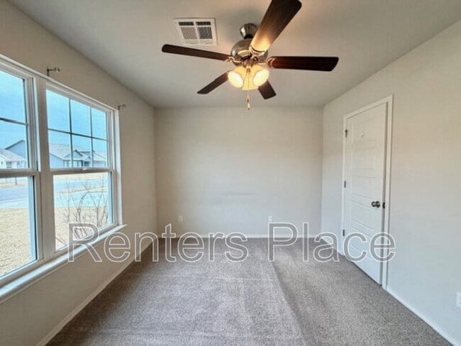 Photo - 1813 E Van Buren St