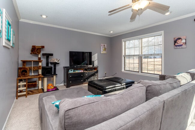 Photo - Large SW CoMo Duplex - 4 bed - 2.5 bath