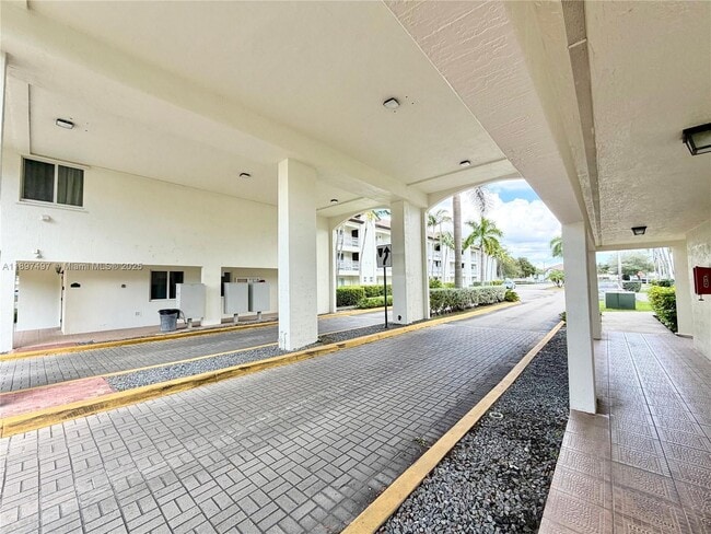 Photo - 11201 NW 89th St Unit 219