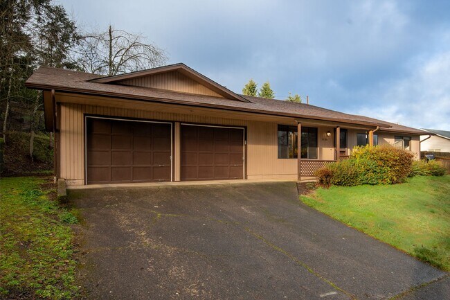 Photo - 3 bed, 2 bath Single-level home in Stayton, Oregon