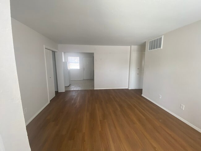 Photo - Port 50 Apartments