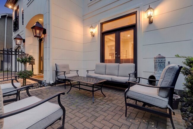 Photo - 5313 Fayette St