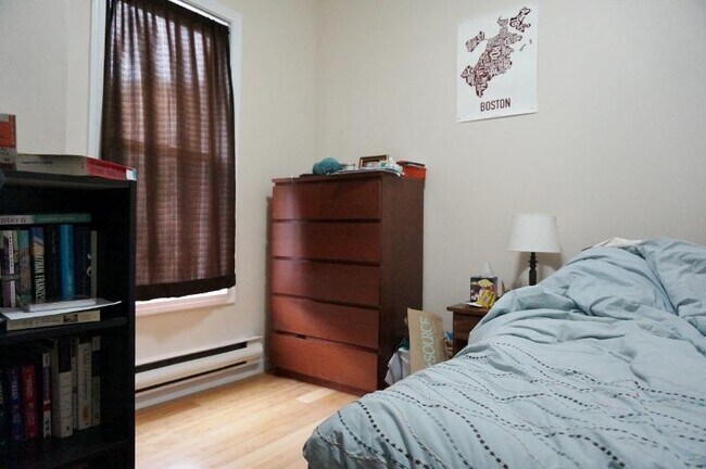 Photo - 72 Mozart St Unit 2