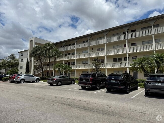 Building Photo - 3404 Bimini Ln Unit C2 Rental