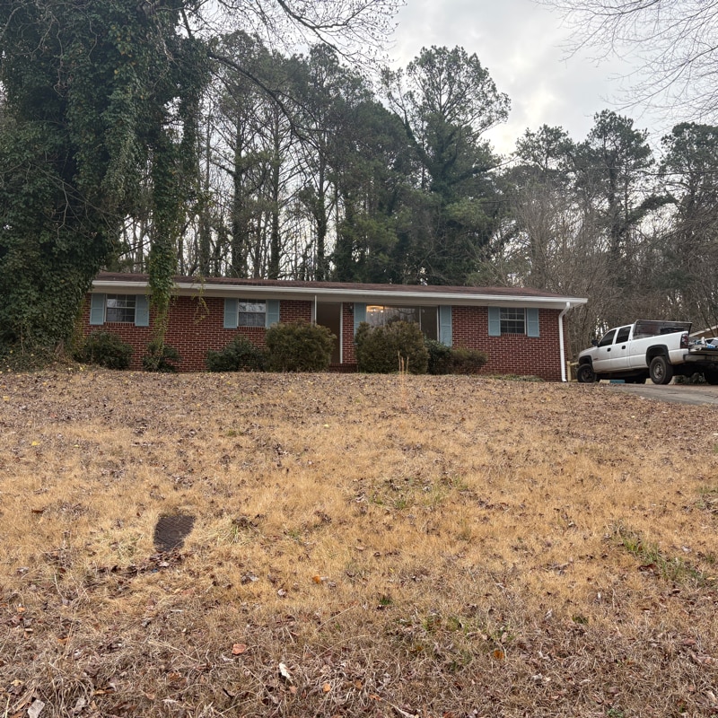 Photo - 217 Alfred Ave SE