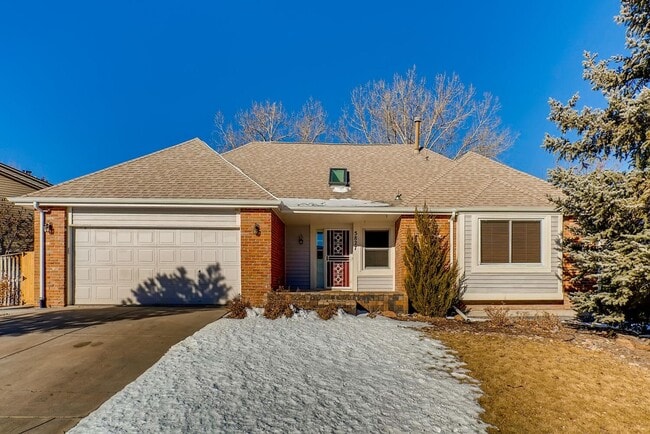 Building Photo - Evolve Real Estate: Gorgeous Ranch in Park View Neighborhood available for May 2nd Move in!