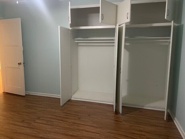 Photo - 1991 E Villa St Unit 1991