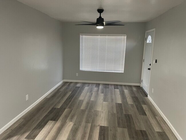 Photo - 841 E Roeser Rd Unit 201