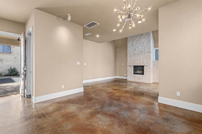 Photo - 1601 Houston St Unit 3