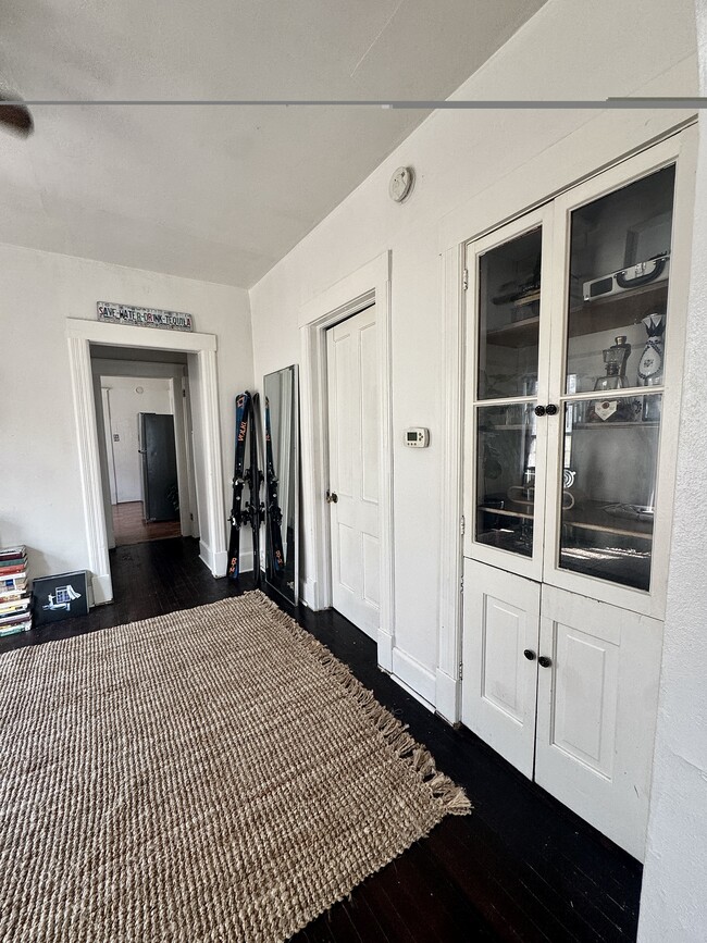 Photo - 922 E Hamilton St Unit 922