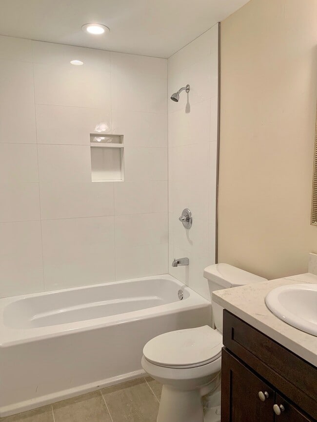 Photo - 9540 Stroelitz St Unit 9542