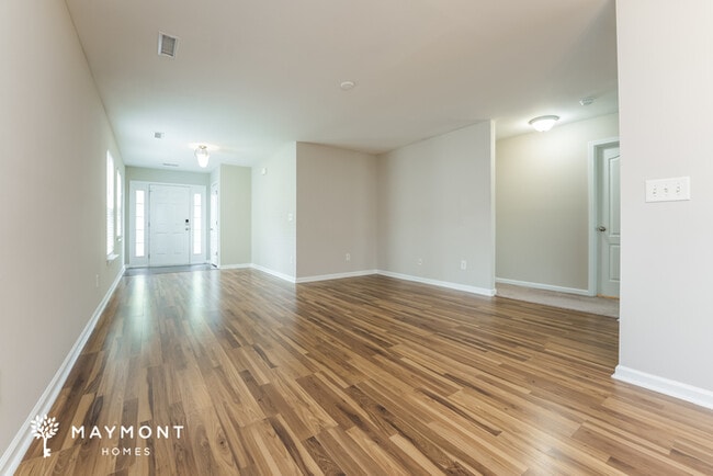 Photo - 154 Tyger St
