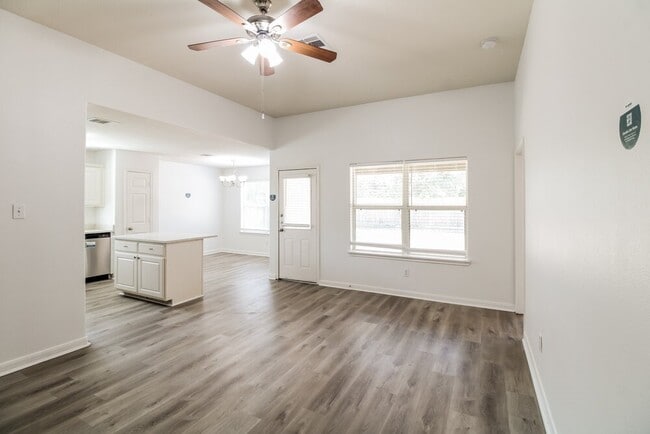 Photo - 3822 Enclave Mist Ln