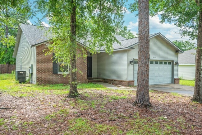 646 Hunters Ridge Rd