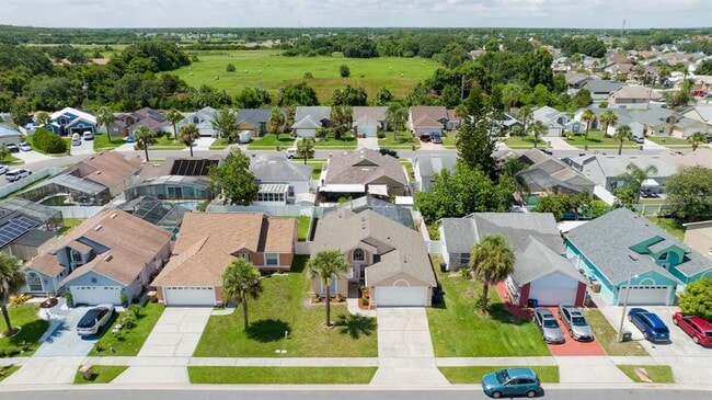 751 Country Woods Cir
