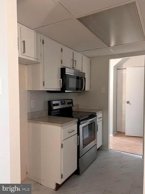 Photo - 207 Village Walk