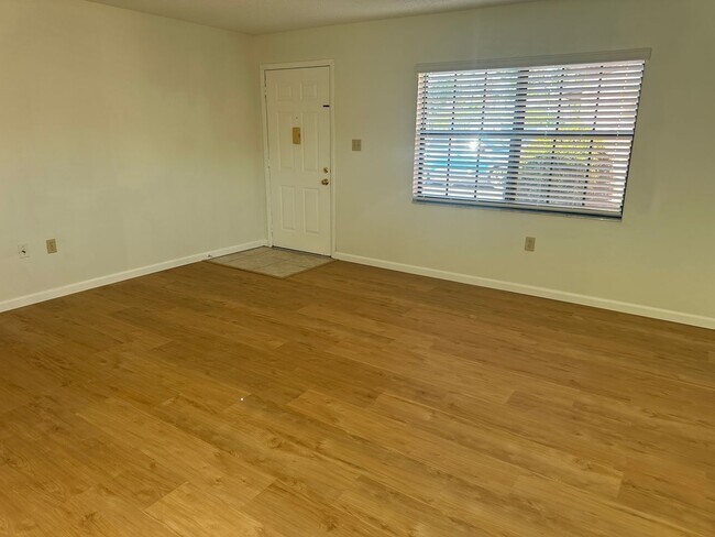 Photo - R3-BRAGG4 TP Unit R3-BRAGG4 TP