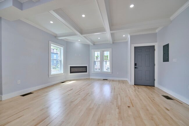 Photo - 97 Oakton Ave Unit 1