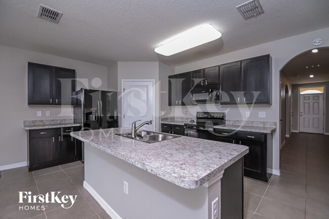 3207 Pemberly Pk Dr