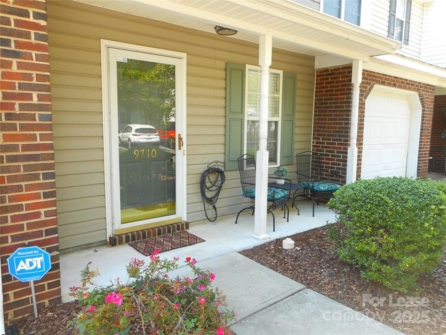 Photo - 9710 Elizabeth Townes Ln