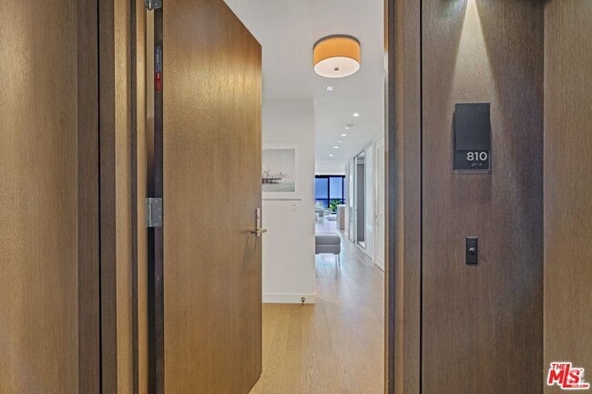 Building Photo - 1755 Ocean Ave Unit 810 Rental