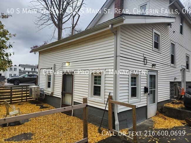 Building Photo - 40 S Main St Unit 40 S Main St. Rear, Chagrin Falls, OH 44022