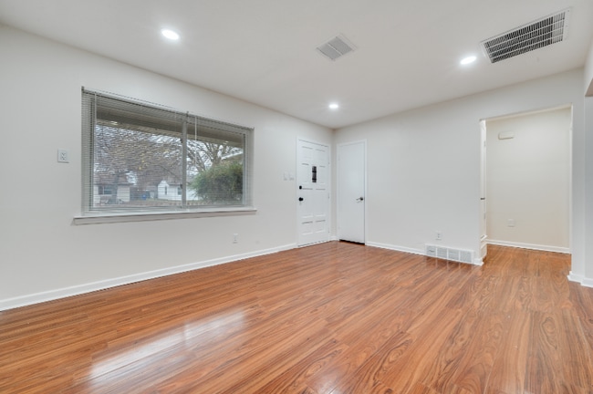 Photo - 13809 Janwood Ln