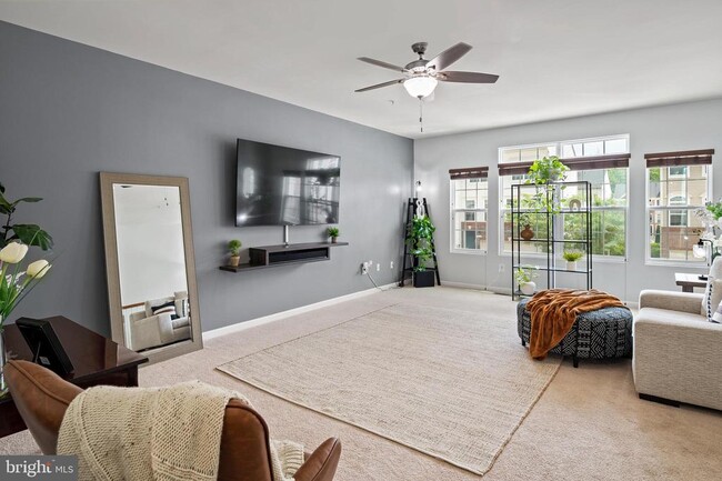 Photo - 7530 Stonehouse Run Dr