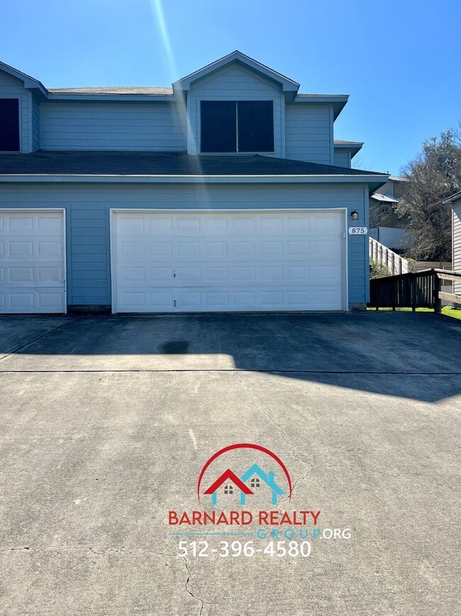 Photo - Available Mid July: Well maintained Duplex with Garage and Yard- Close to TX State Bus Stop!