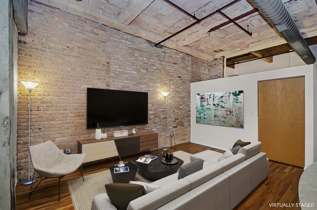 Photo - 1500 W Monroe St Unit 221