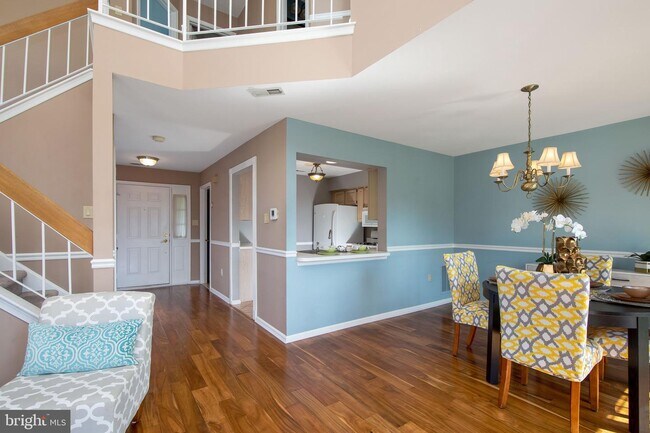 Photo - 251 Sequoia Dr