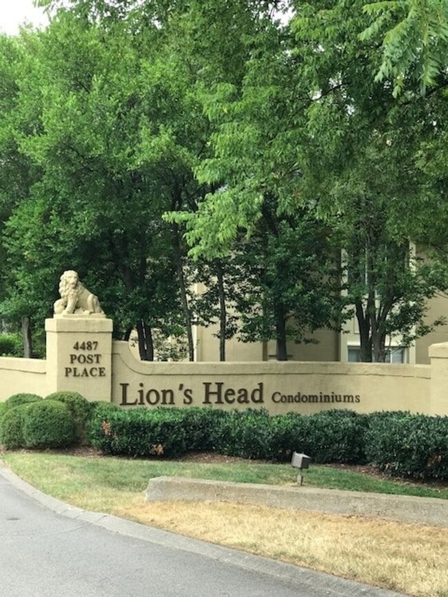 Building Photo - Charming Move-In Ready 1BR/1BA Condo in West Nashville – Lion’s Head Community Unit 172