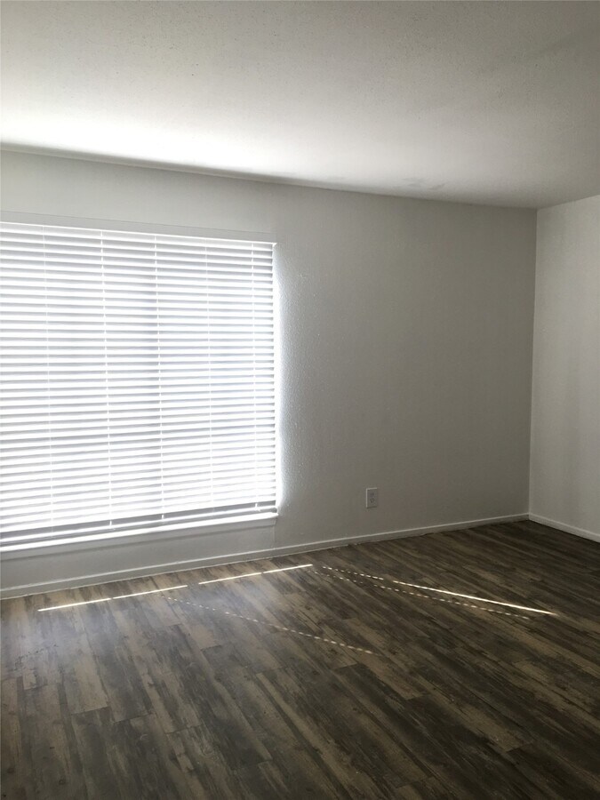 Photo - 6200 W Tidwell Rd