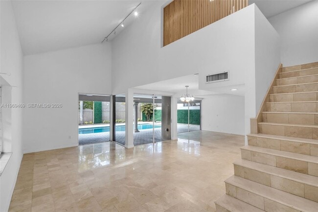 Photo - 1769 Wa Kee Na Dr